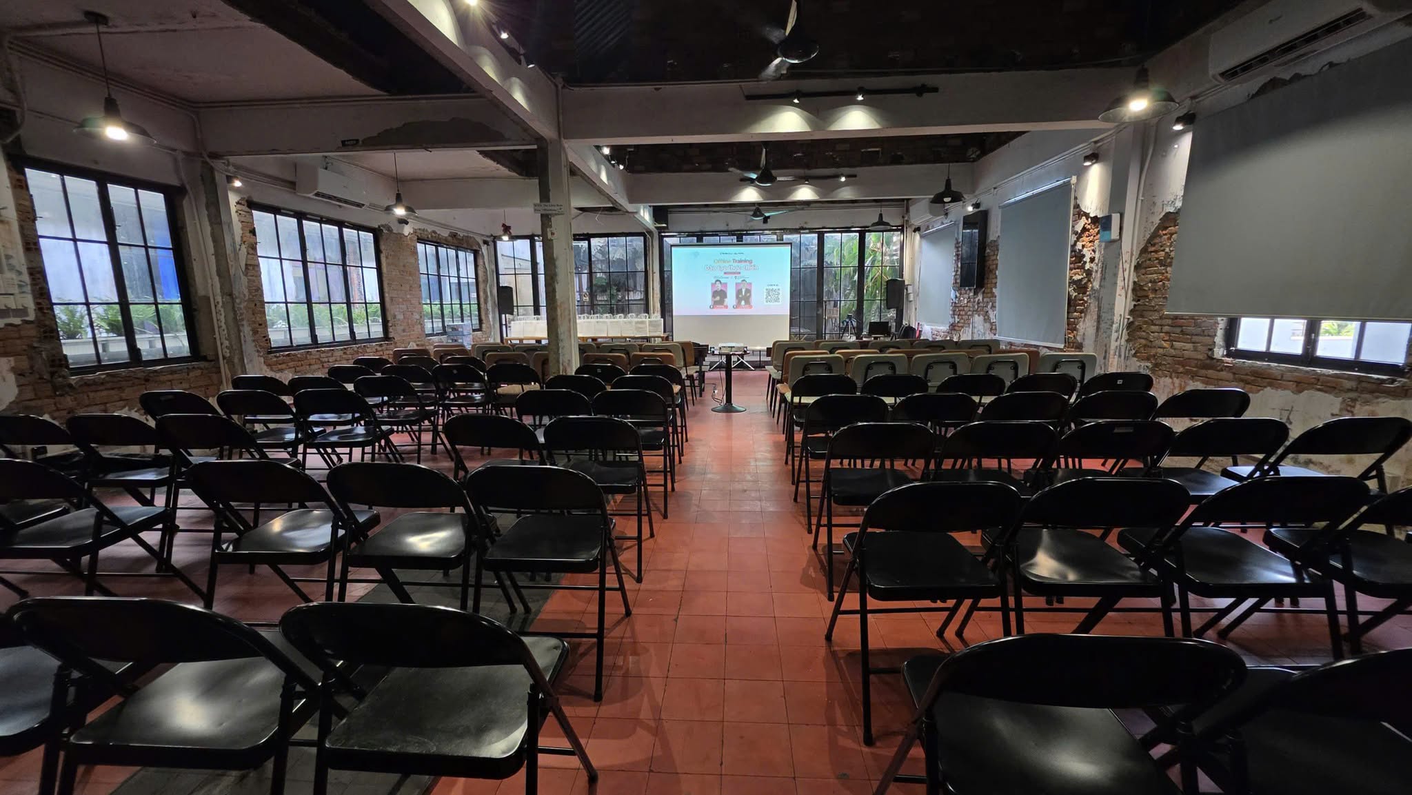 RECAP OFFLINE TRAINING – ĐÀO TẠO THỰC CHIẾN LIVESTREAM & LIVE GMV MAX count(RECAP OFFLINE TRAINING – ĐÀO TẠO THỰC CHIẾN LIVESTREAM & LIVE GMV MAX)